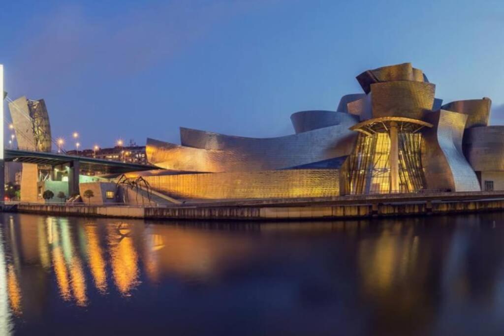 Ferienwohnung Lujoso Piso En Casco Viejo. Bilbao. Free Wifi. Exterior foto